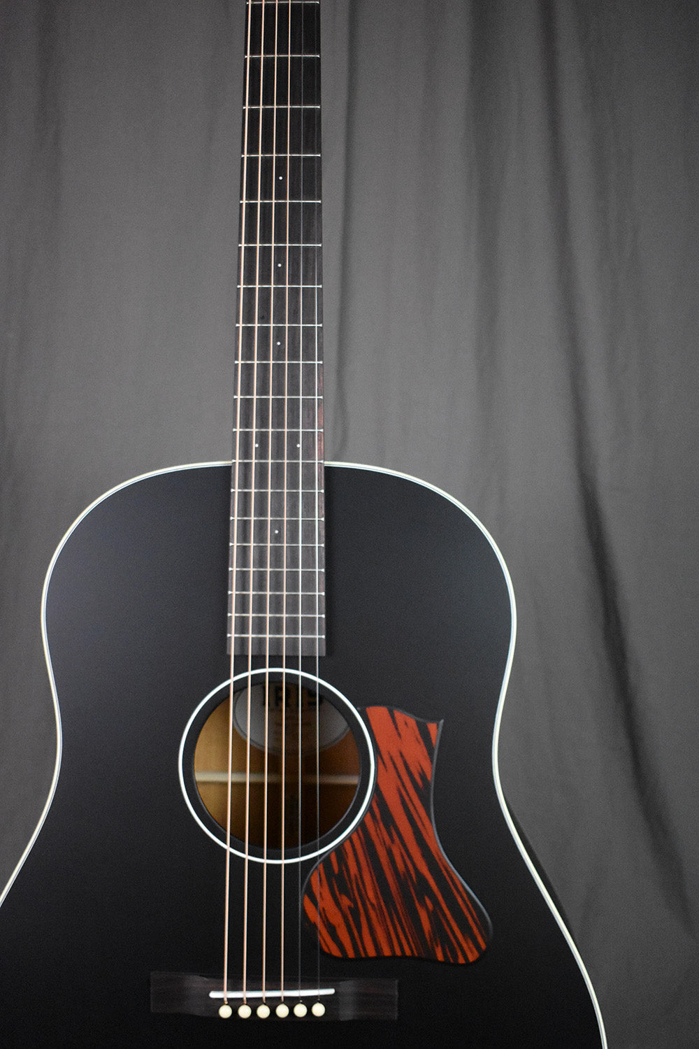 Iris DF Smeck All-Black Adirondack