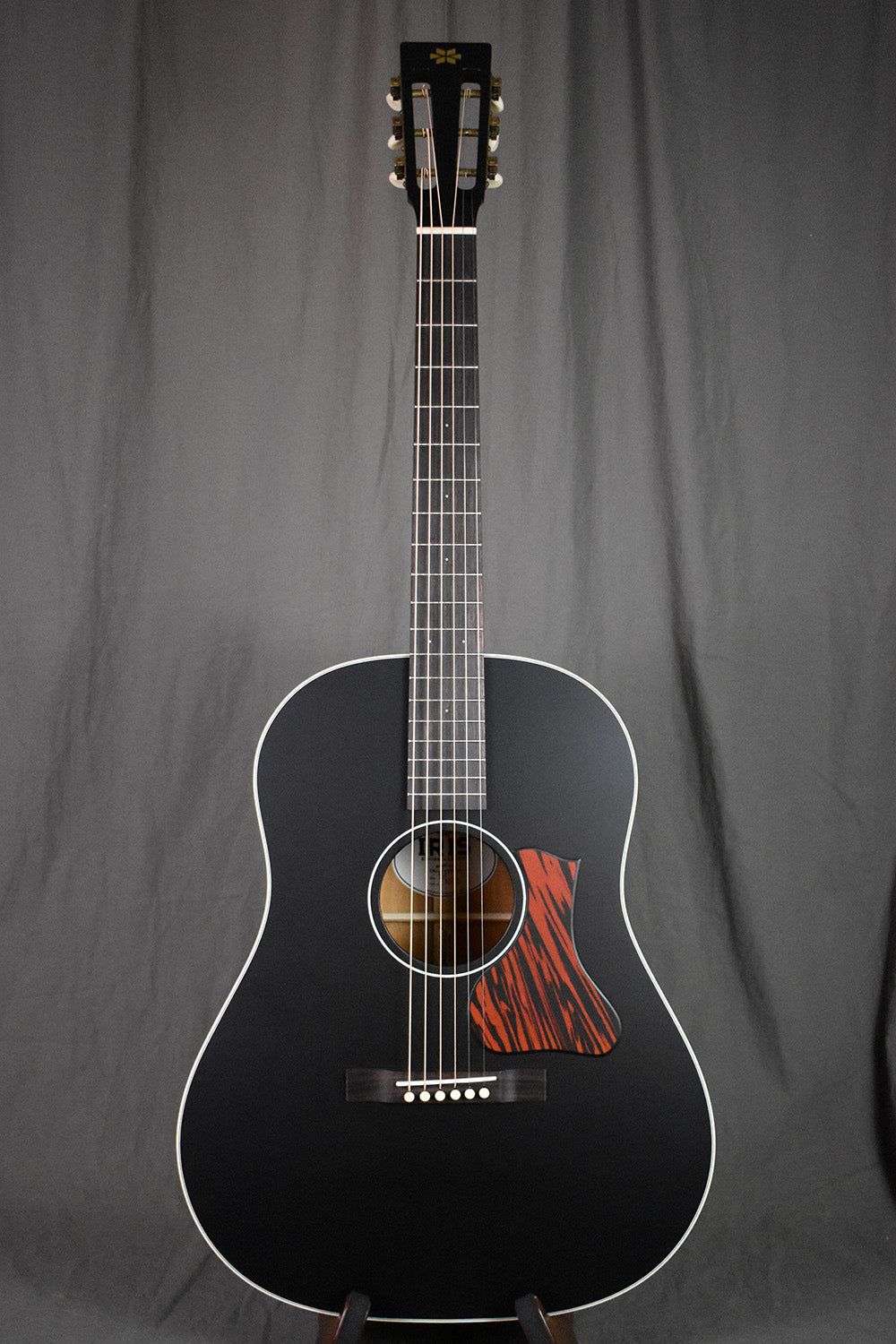 Iris DF Smeck All-Black Adirondack