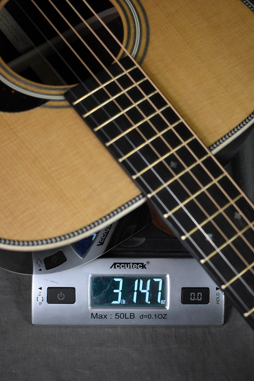 Martin 00-28 Modern Deluxe
