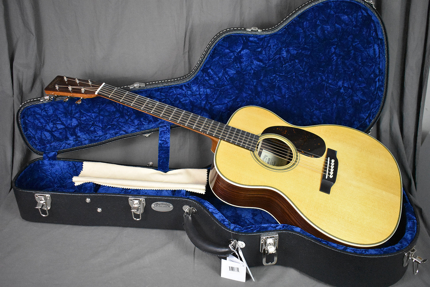 Martin 000-EC 30th Anniversary Eric Clapton Signature
