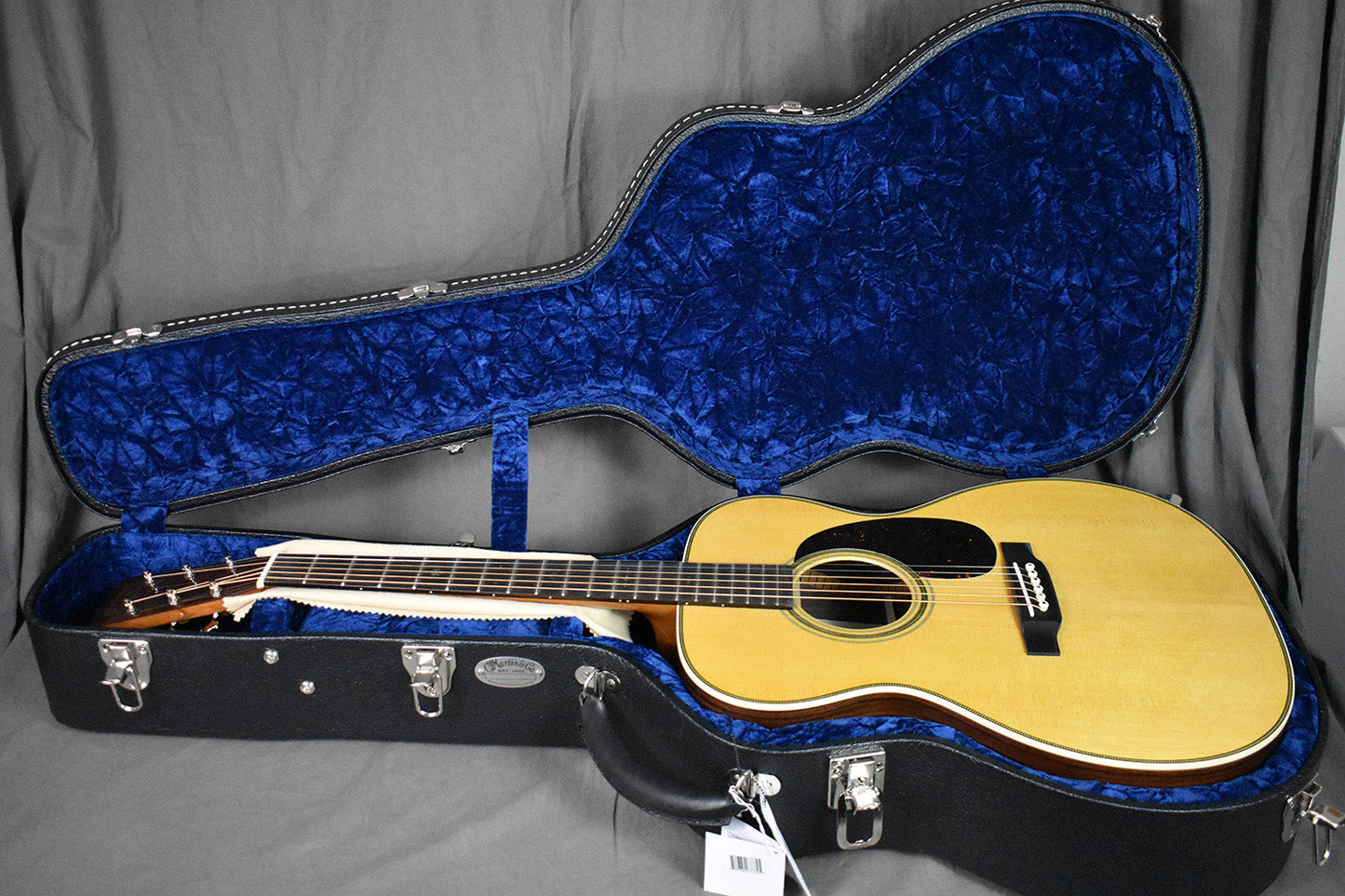 Martin 000-EC 30th Anniversary Eric Clapton Signature