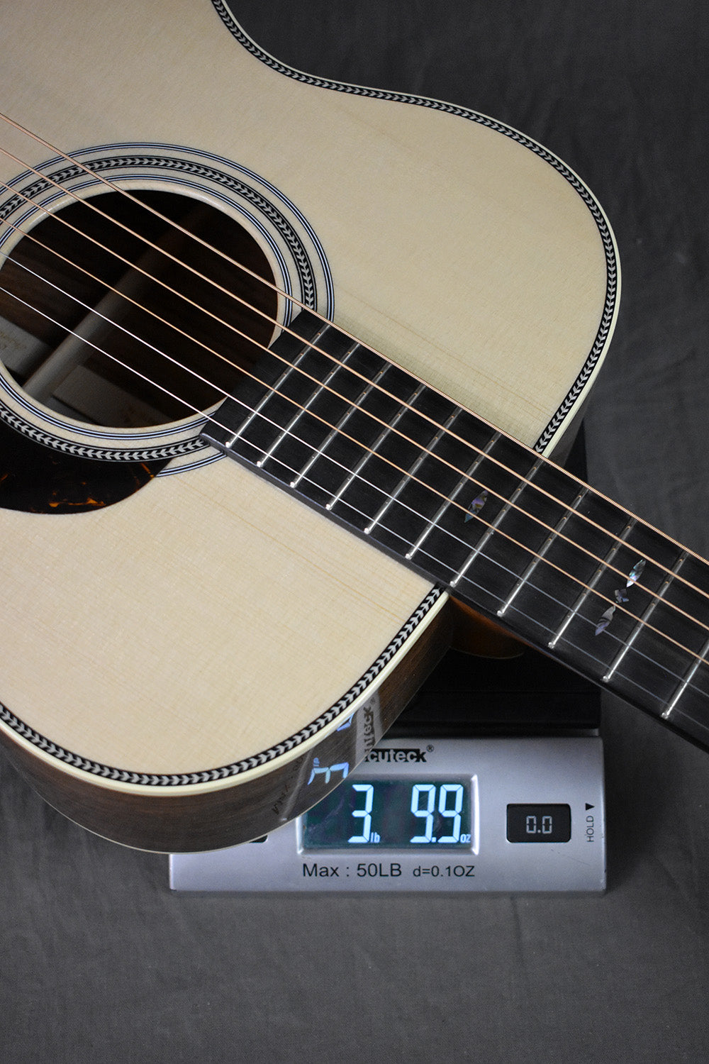 Martin Custom Shop 00-28 Guatemalan Rosewood Torch