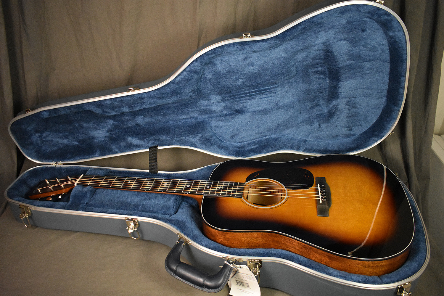 Martin D-18 Molly Tuttle