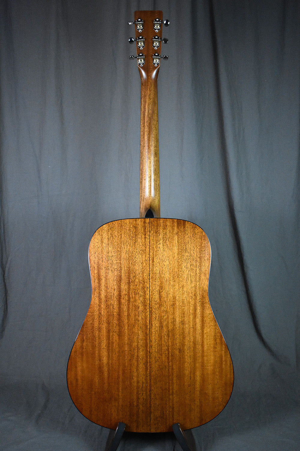 Martin D-18 Molly Tuttle