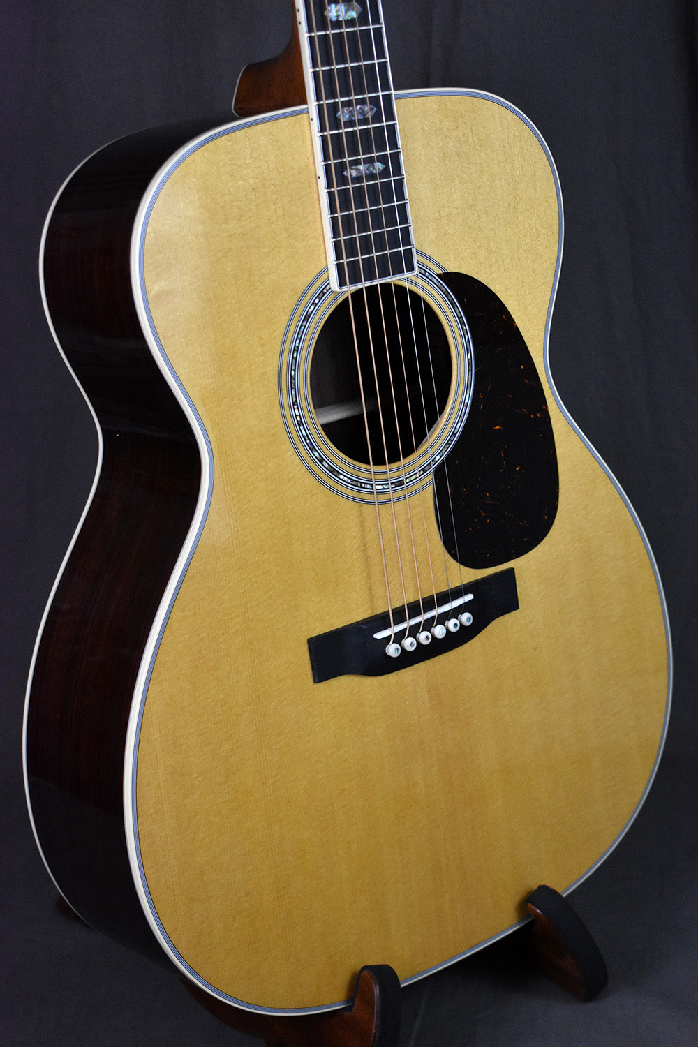 Martin J-40
