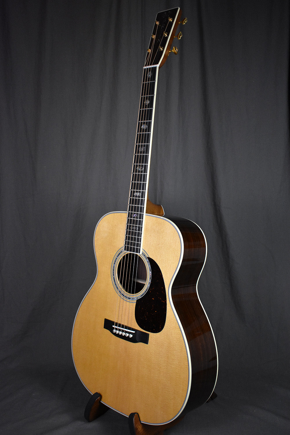 Martin J-40