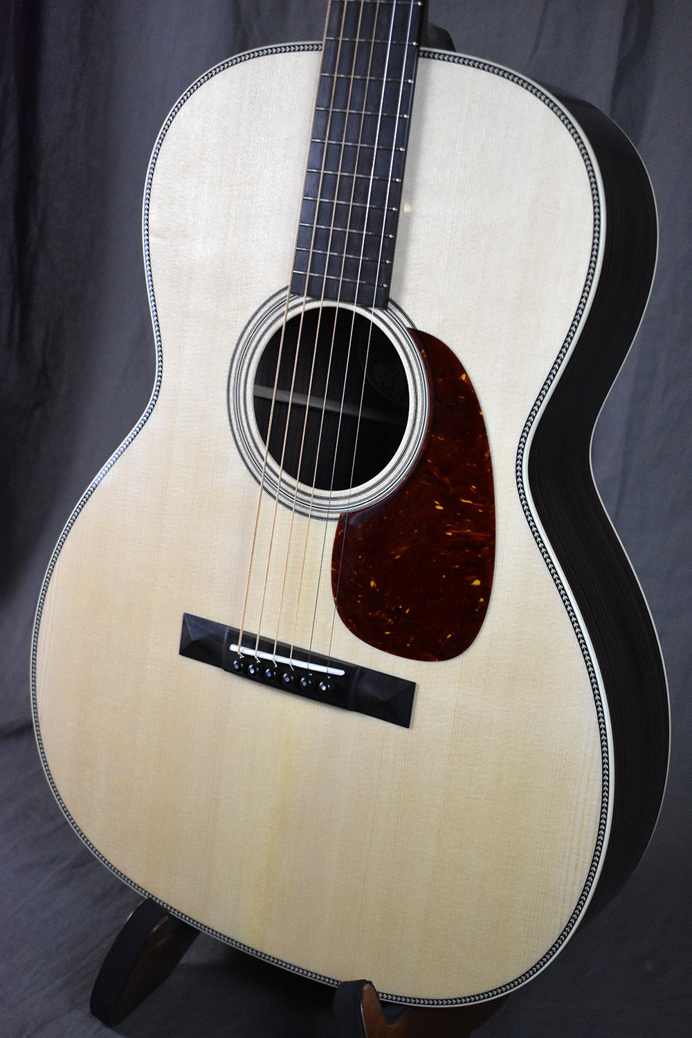Collings 0002H G w/ 1-3/4" Nut Width
