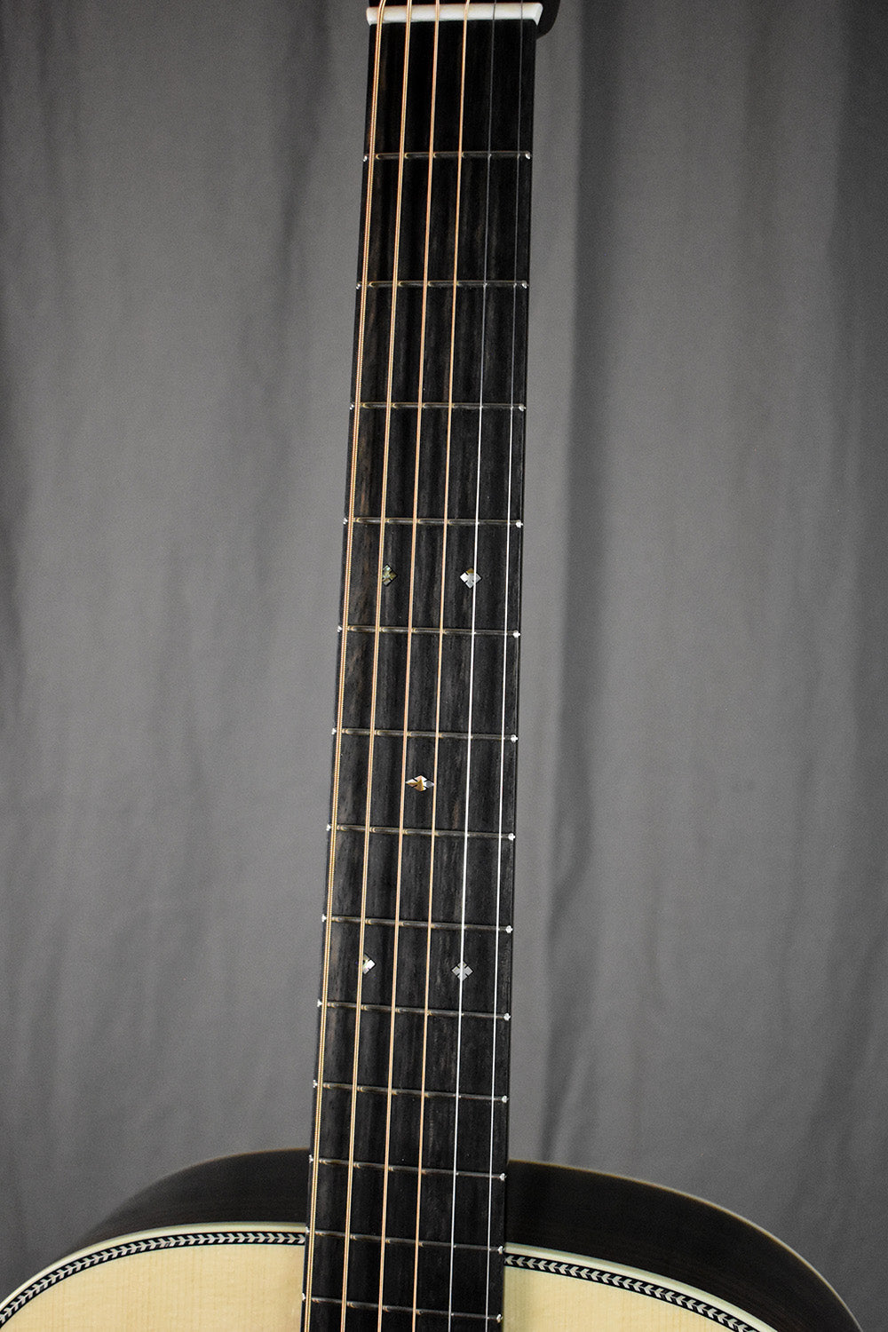 Collings 0002H G w/ 1-3/4" Nut Width