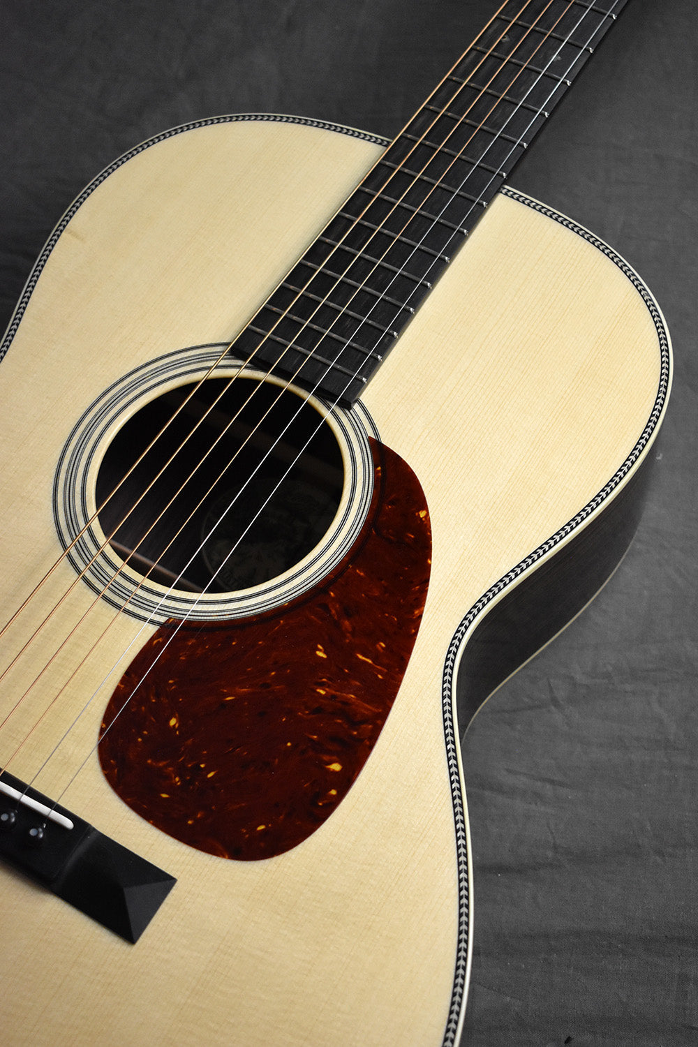 Collings 0002H G w/ 1-3/4" Nut Width