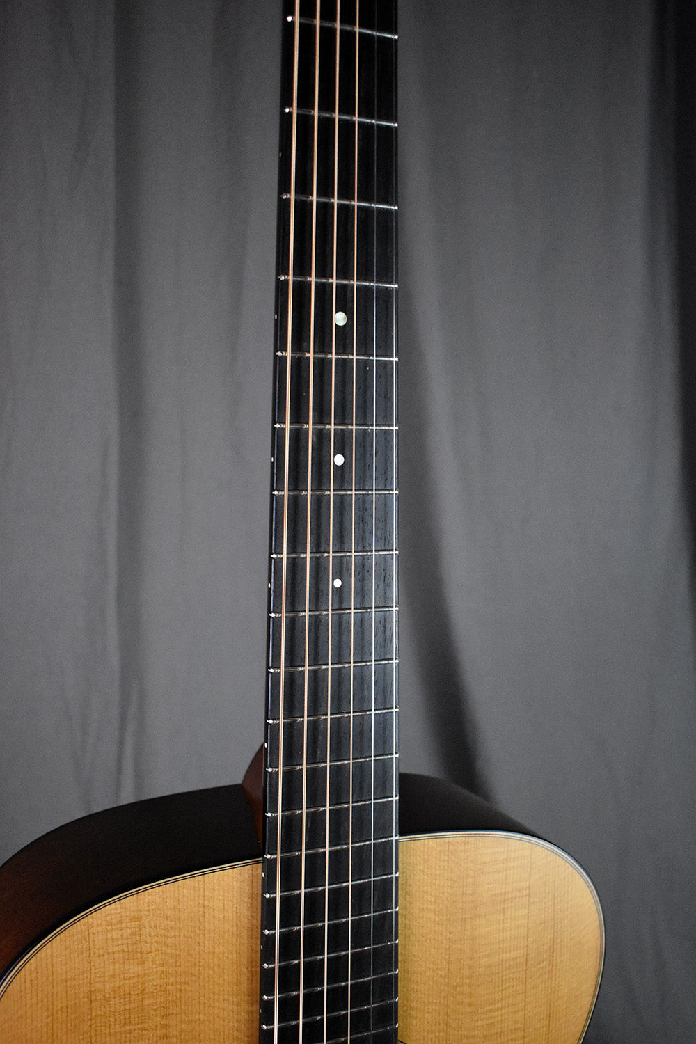 Collings 001 14-Fret T Baked Sitka Vintage Satin