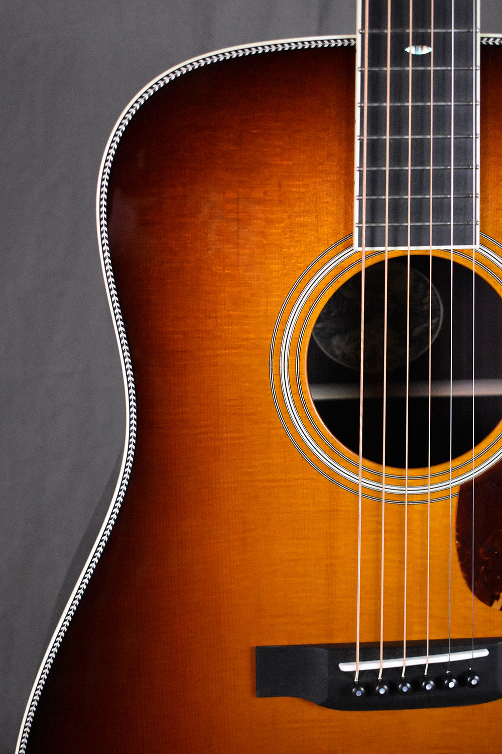Collings D2H Sunburst Baked Sitka w/ 42-Style Snowflakes