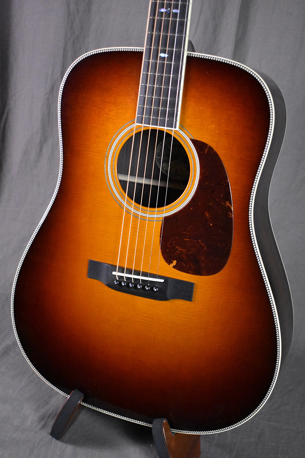 Collings D2H Sunburst Baked Sitka w/ 42-Style Snowflakes