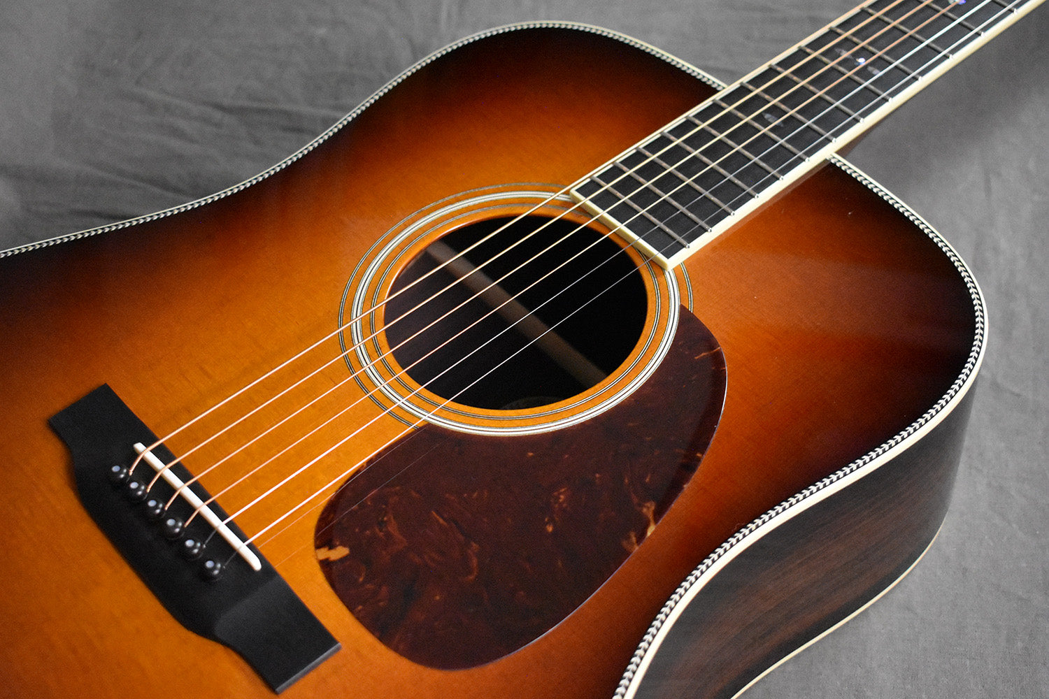 Collings D2H Sunburst Baked Sitka w/ 42-Style Snowflakes