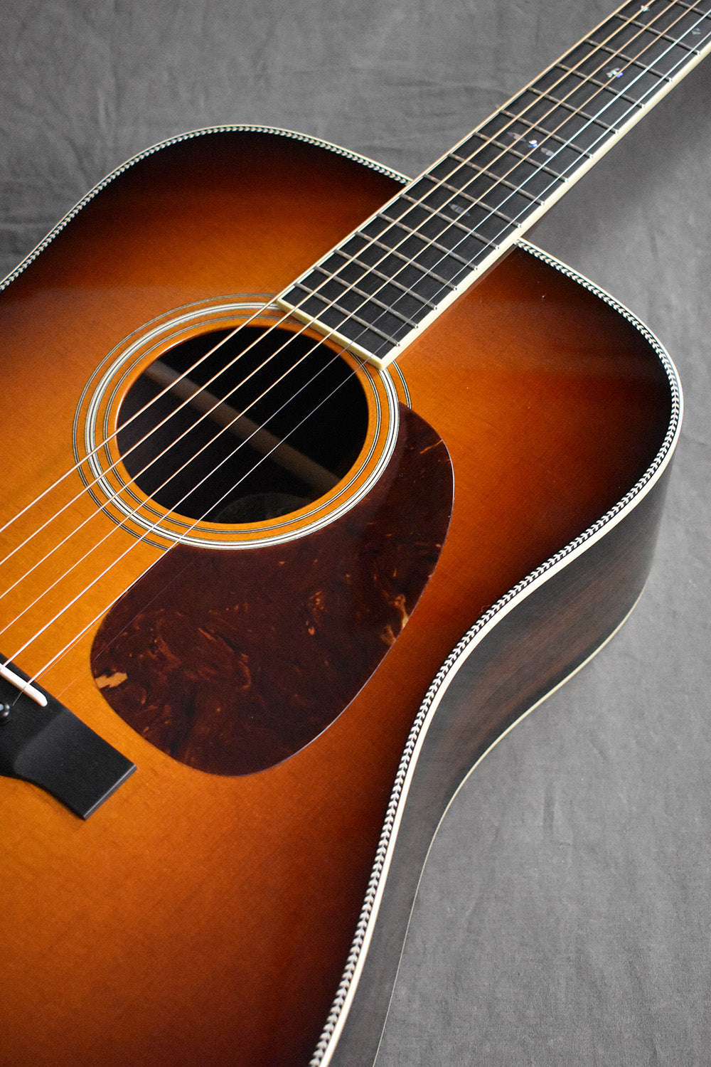 Collings D2H Sunburst Baked Sitka w/ 42-Style Snowflakes