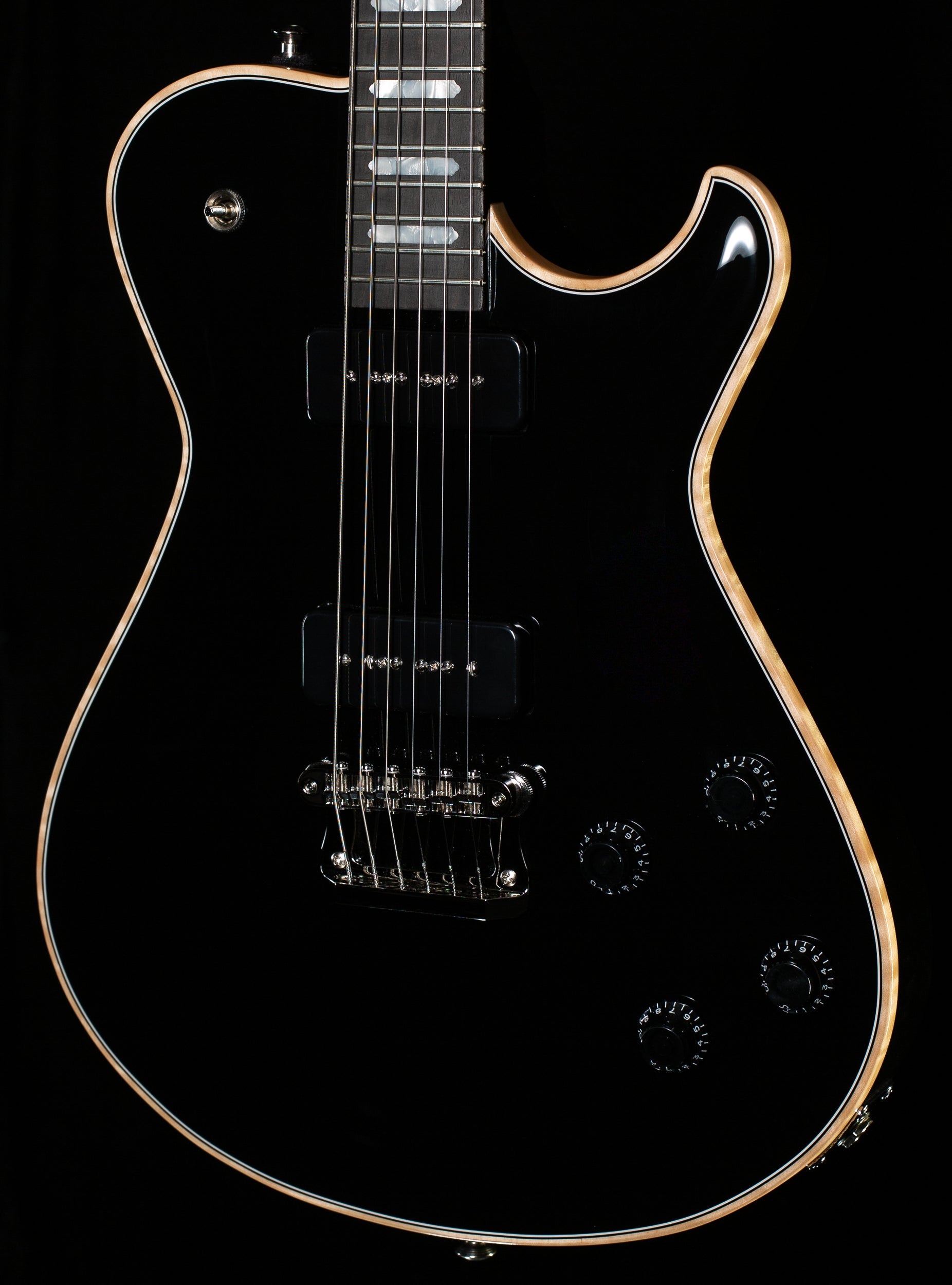Knaggs Influence Kenai T P90 Black (027)