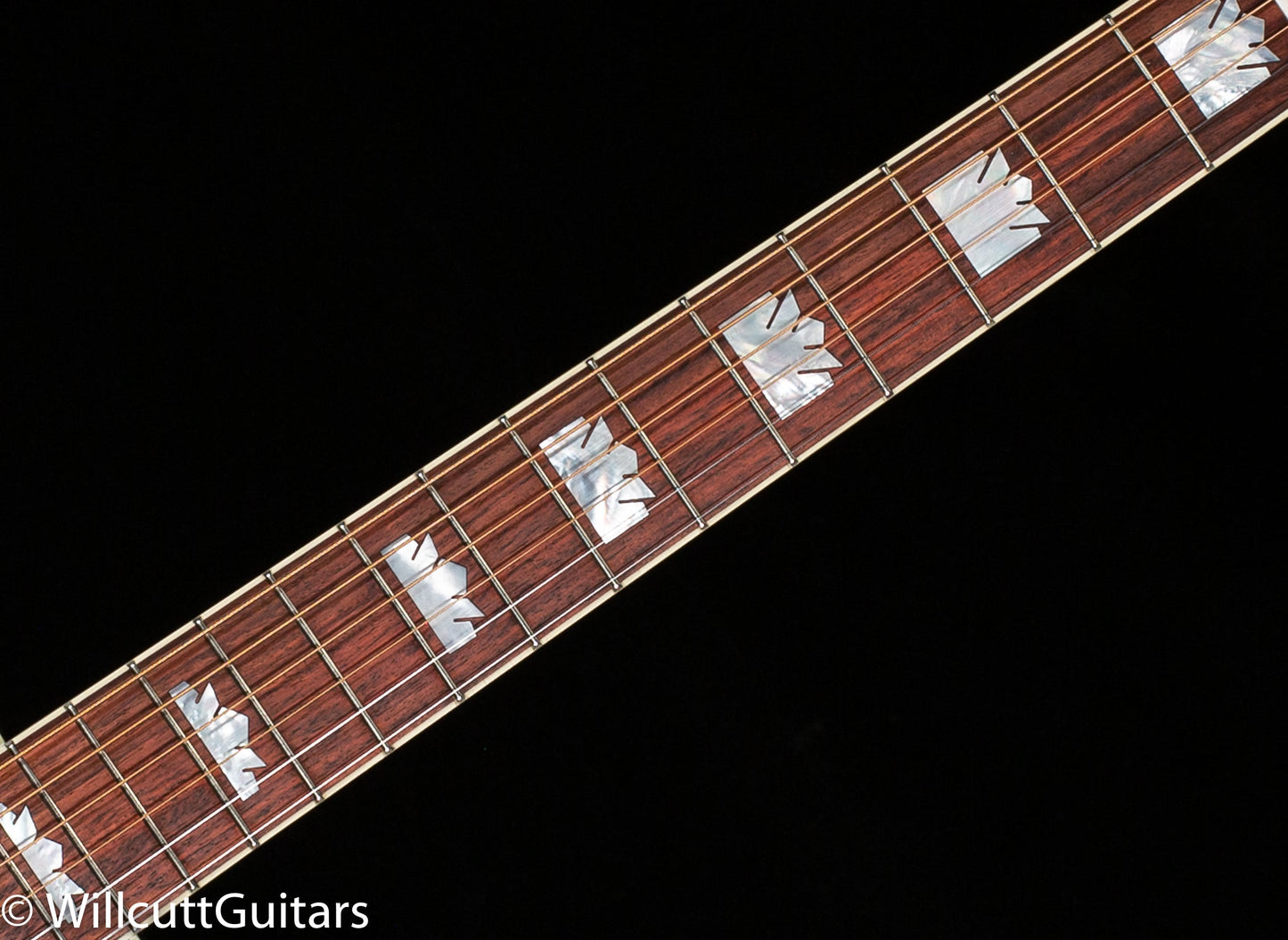 Gibson Custom Shop SJ-200 Original Willcutt Exclusive Red Spruce Ebony (062)