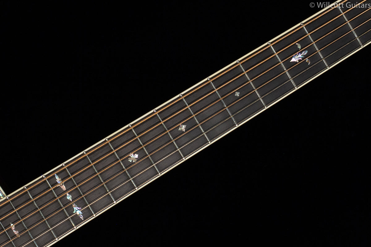 Martin Custom Shop 41 Style Dreadnought Pommele Sapele (516)
