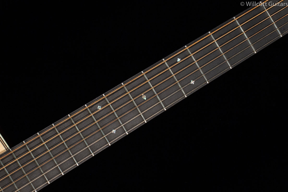 Martin Custom Shop 000-28 Adirondack/Pommele (517)
