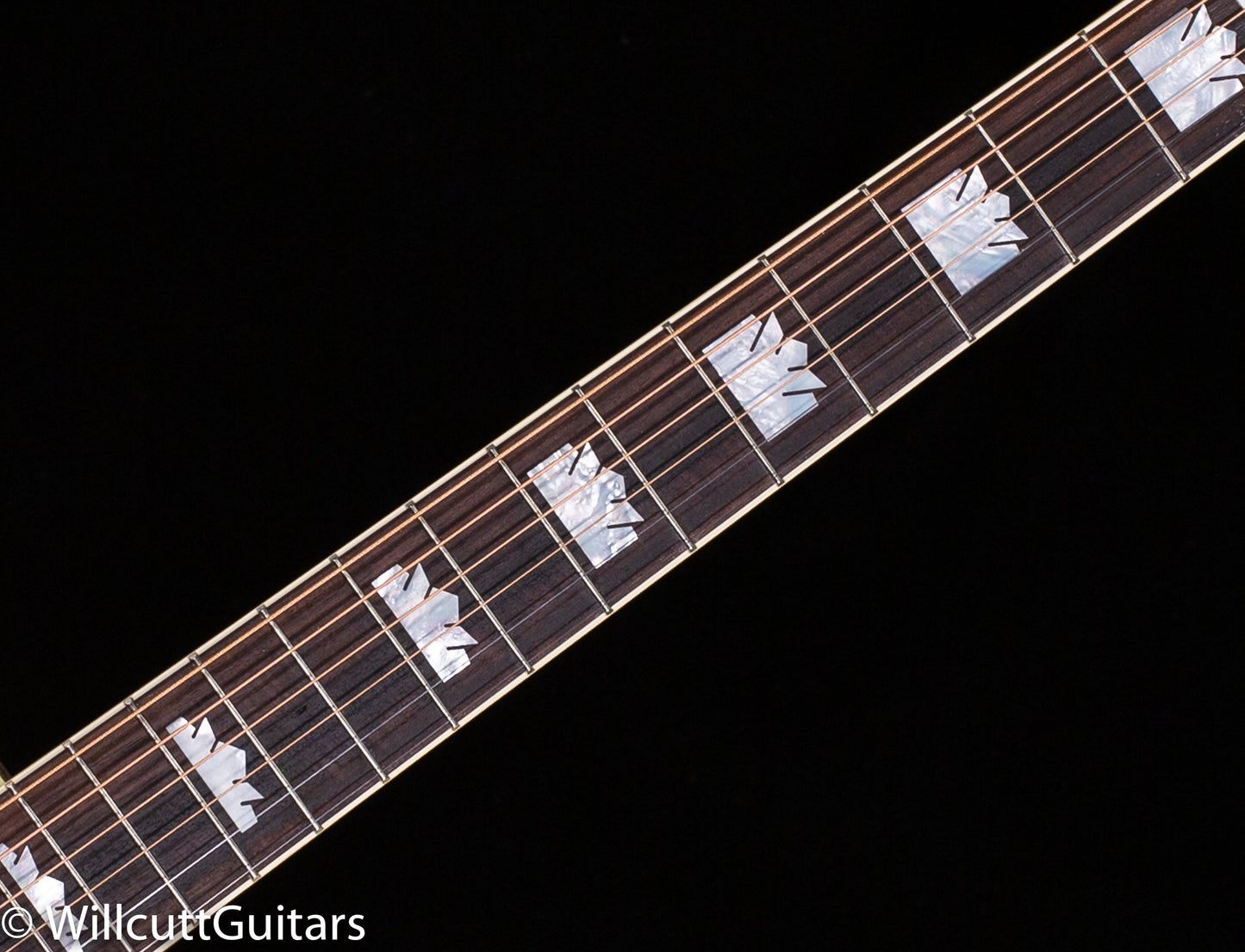 Gibson Custom Shop SJ-200 Standard Willcutt Exclusive Red Spruce Natural (025)