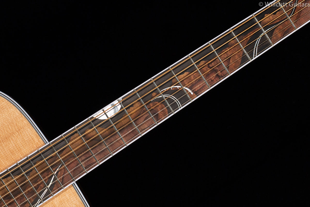 Martin Custom Shop 000-14 "Dark Desert Highway" (852)