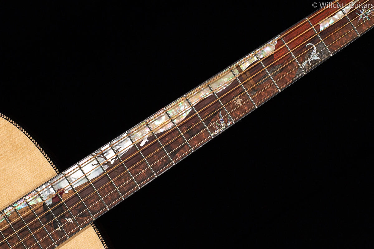 Martin Custom Shop HD-28 "Desert Scene" (563)