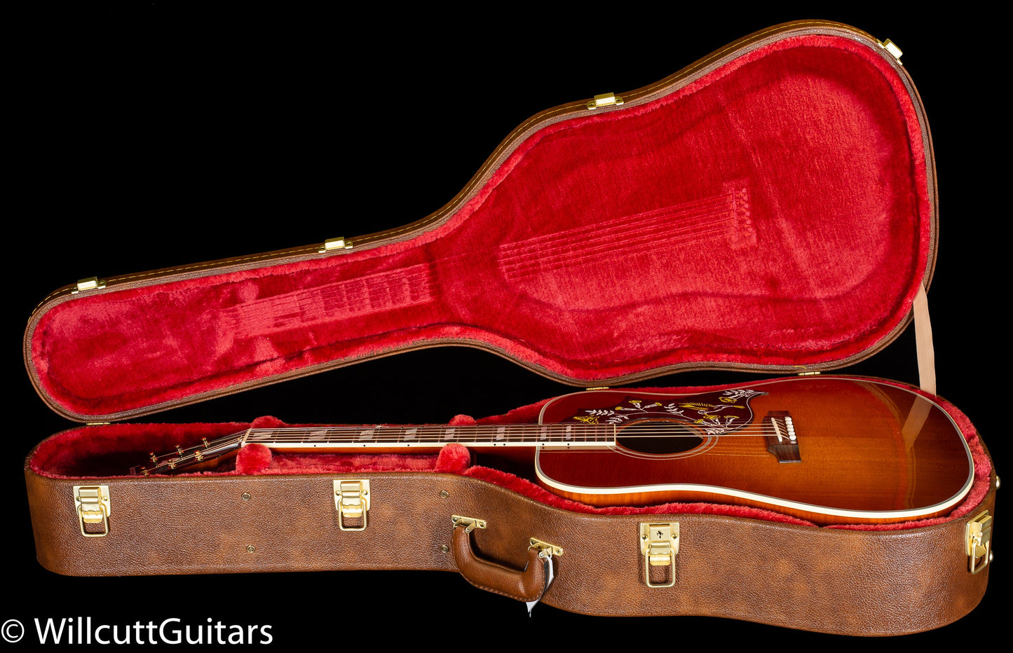 Gibson Hummingbird Maple Heritage Cherry Sunburst (368)