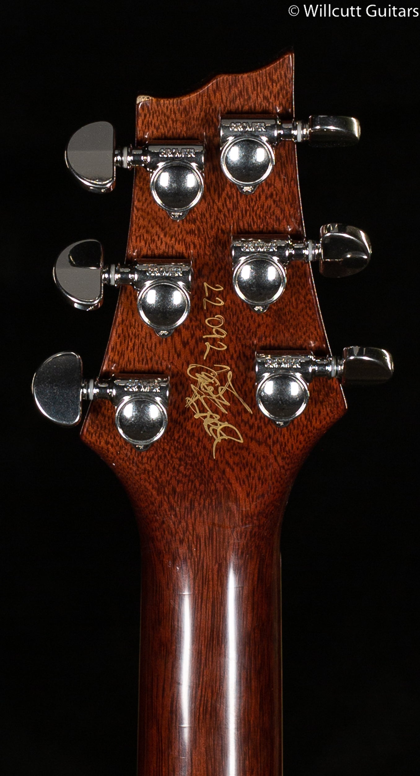 B3 Gene Baker SL Deluxe Figured Flame Maple 5A Top Korina Neck and Body (092)