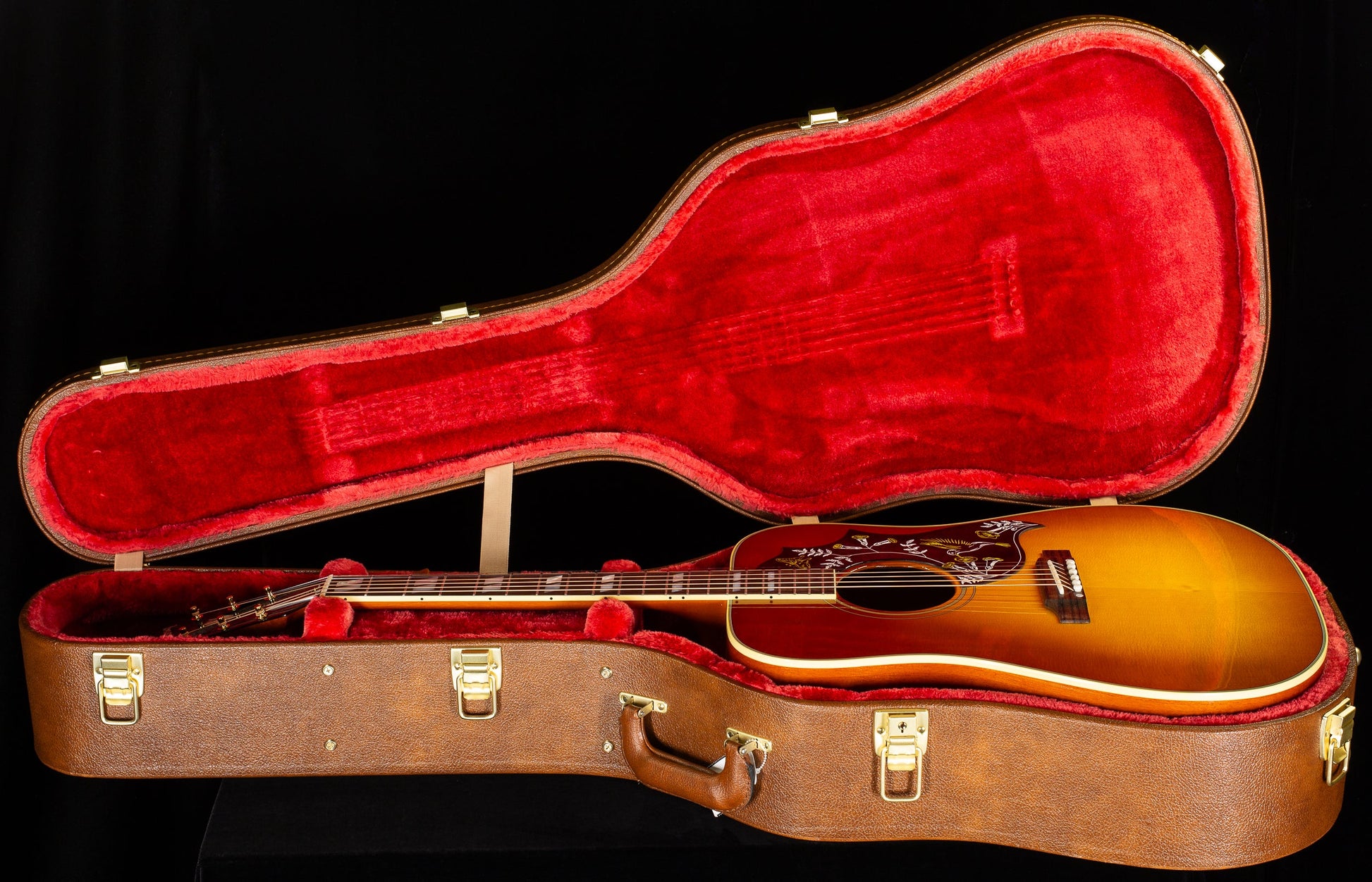 Gibson Hummingbird Original Heritage Cherry Sunburst (108)