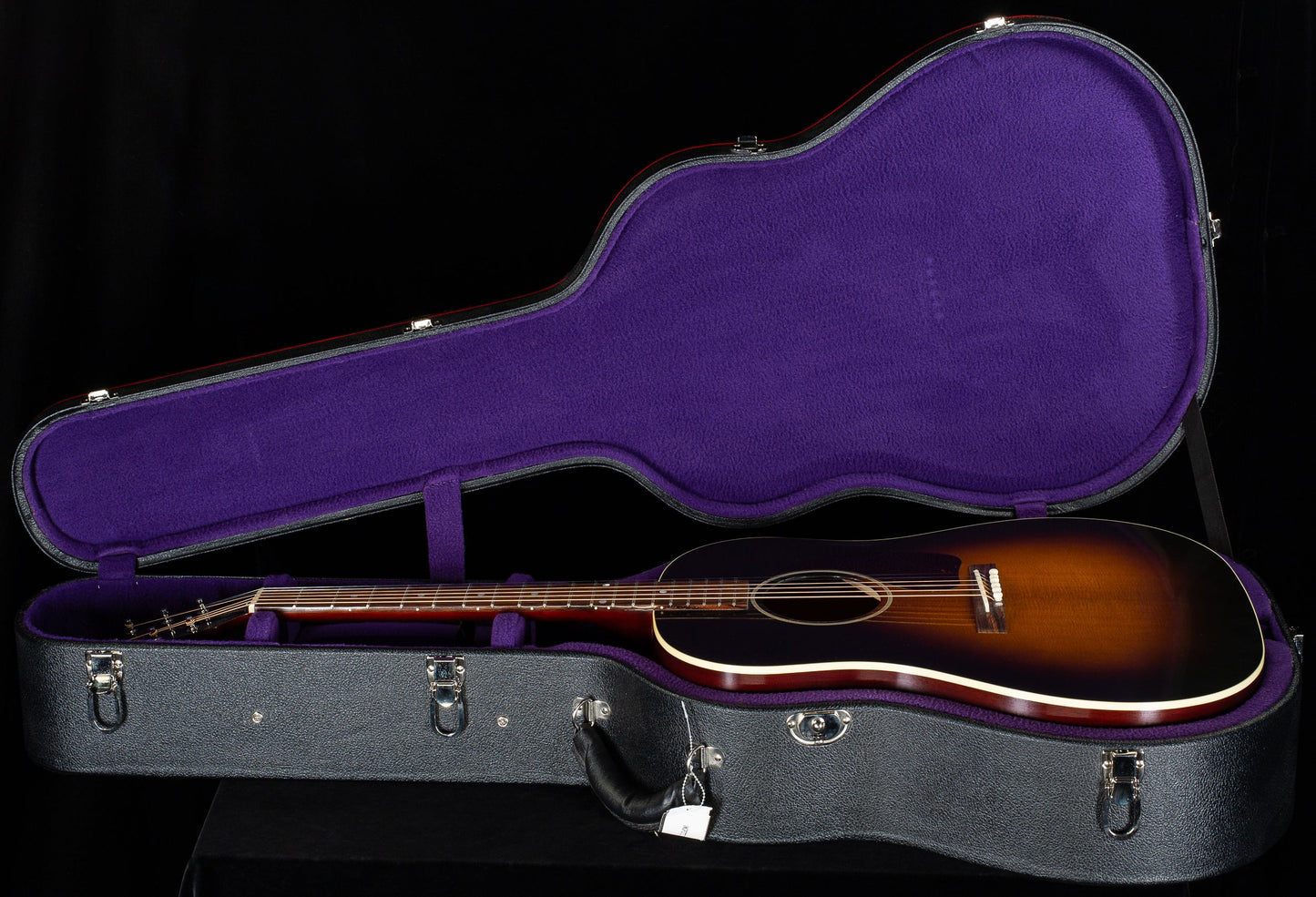Gibson Custom Shop 1942 Banner J-45 Vintage Sunburst (031)