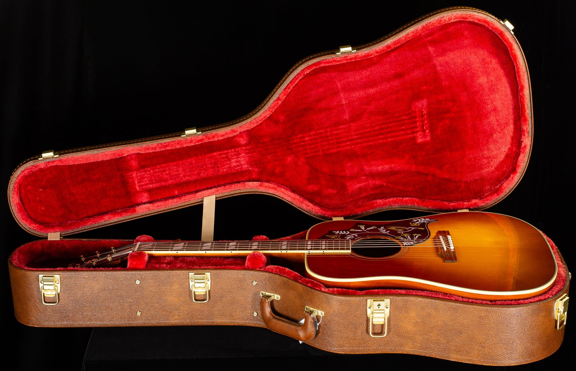 Gibson Hummingbird Original Heritage Cherry Sunburst (082)