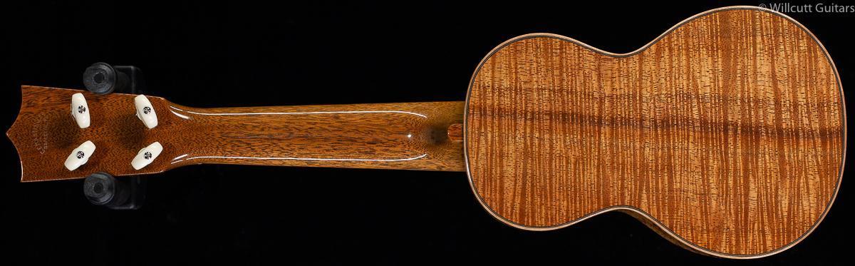 Martin Custom Shop Soprano Uke Flamed Koa (763)