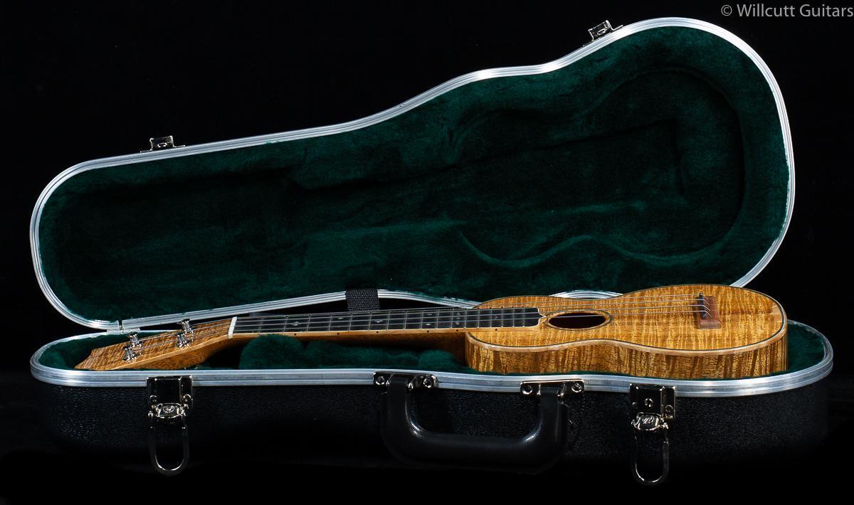 Martin Custom Shop Soprano Uke Flamed Koa (763)