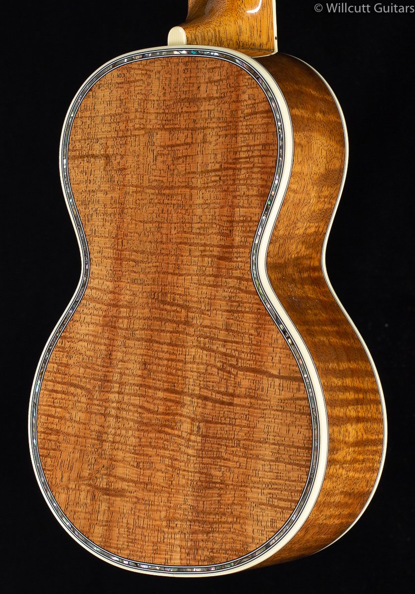 Martin Custom Shop Soprano Uke Koa Tree of Life (768)