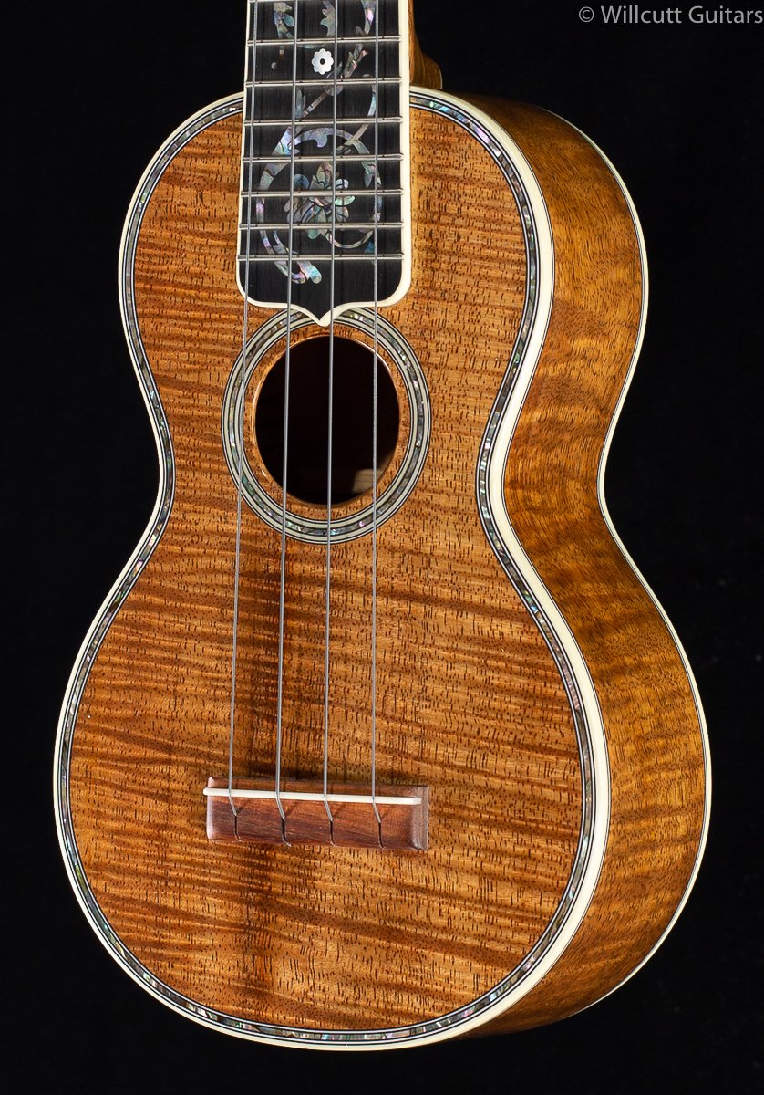 Martin Custom Shop Soprano Uke Koa Tree of Life (768)