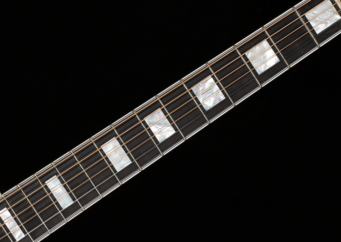 Gibson Custom Shop SJ-200 Western Classic Vintage Sunburst (015)