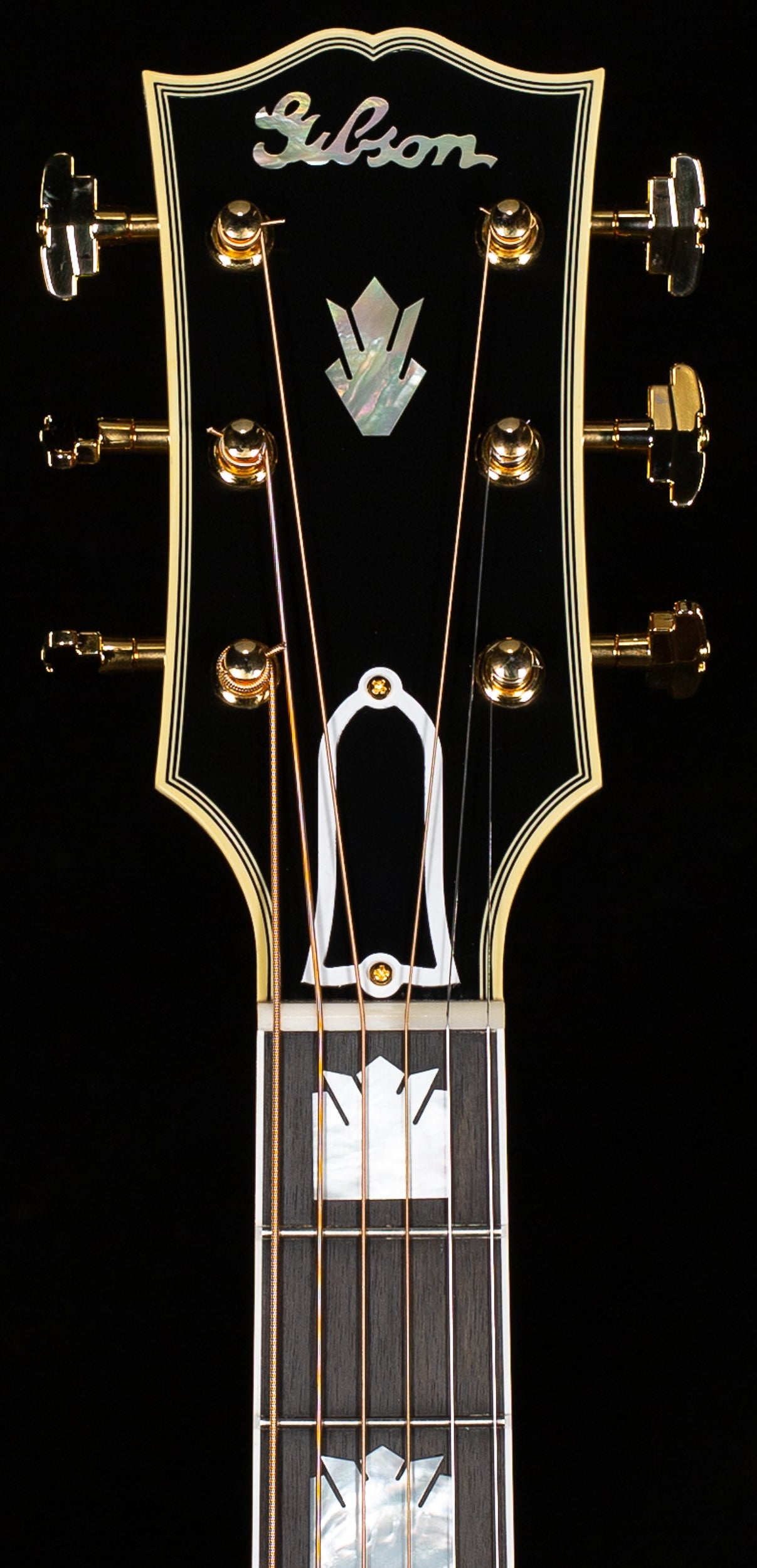 Gibson Custom Shop Pre-War SJ-200 Rosewood Vintage Sunburst (024)