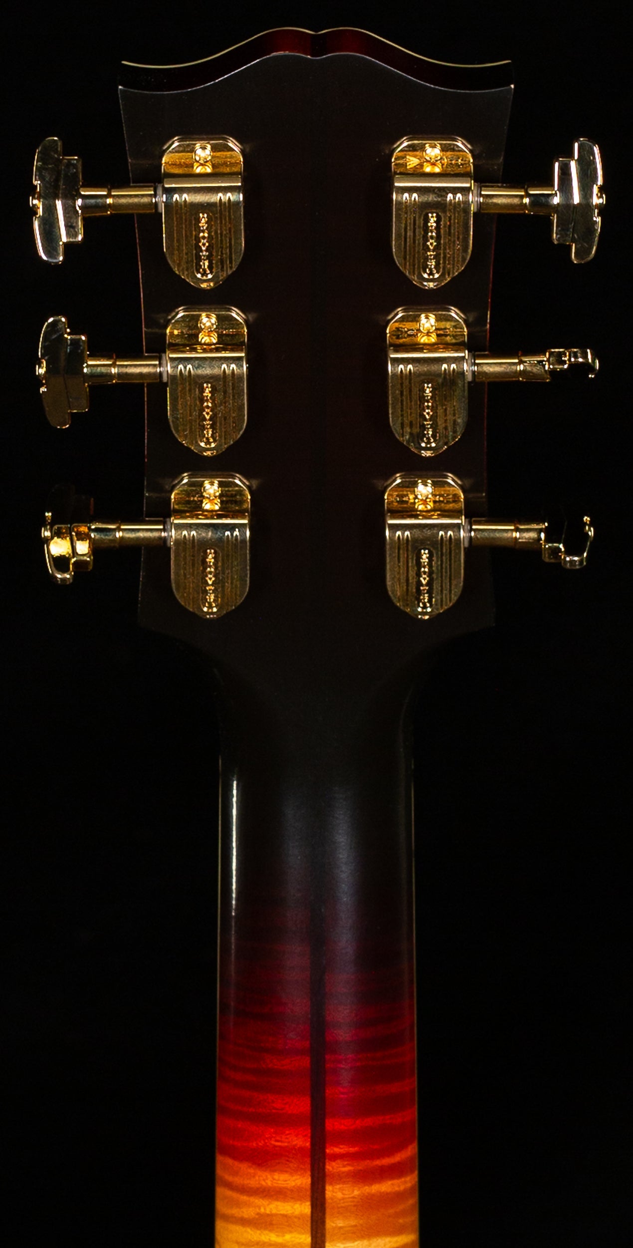Gibson Custom Shop Pre-War SJ-200 Rosewood Vintage Sunburst (024)