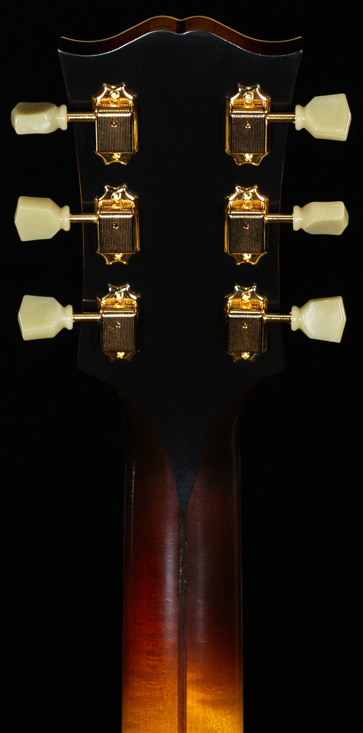 Gibson Custom Shop 1957 SJ-200 Vintage Sunburst (032)