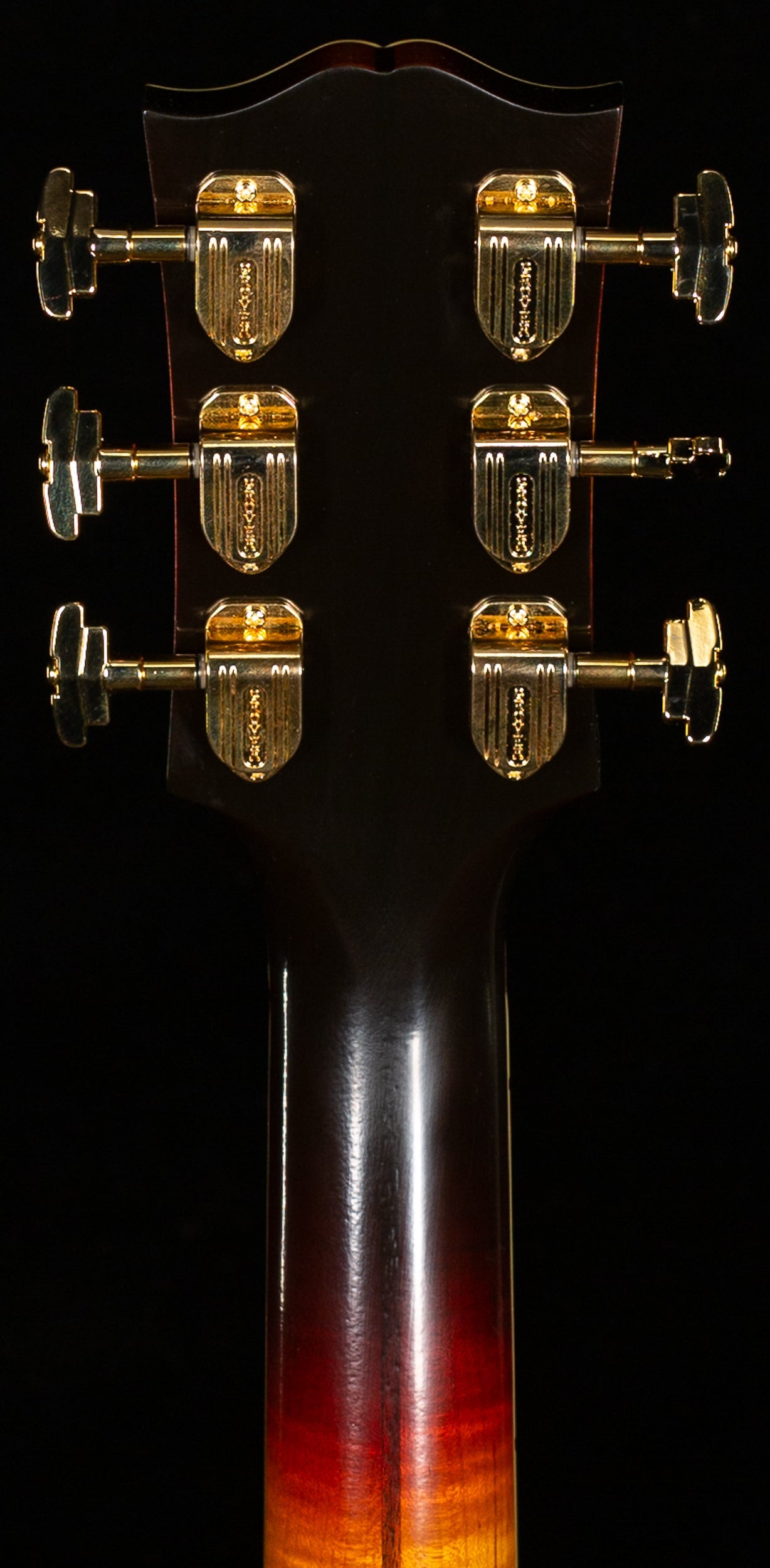 Gibson Custom Shop Pre-War SJ-200 Rosewood Vintage Sunburst (062)