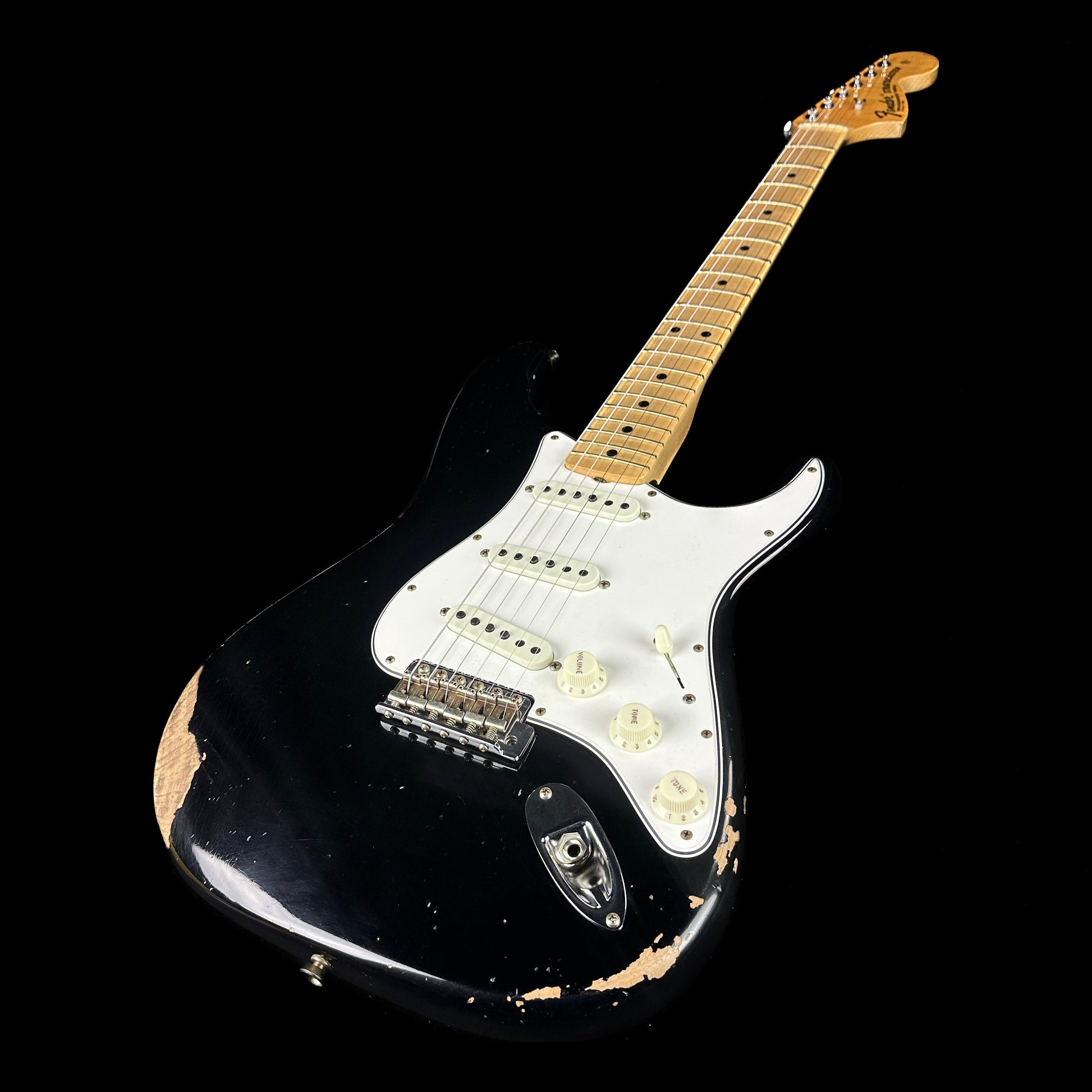 Fender Custom Shop Limited Edition 1968 Stratocaster Relic Aged Black w/case