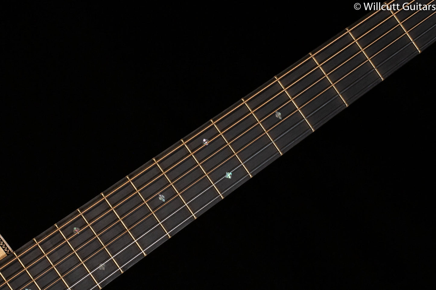 Martin OM-28E Modern Deluxe