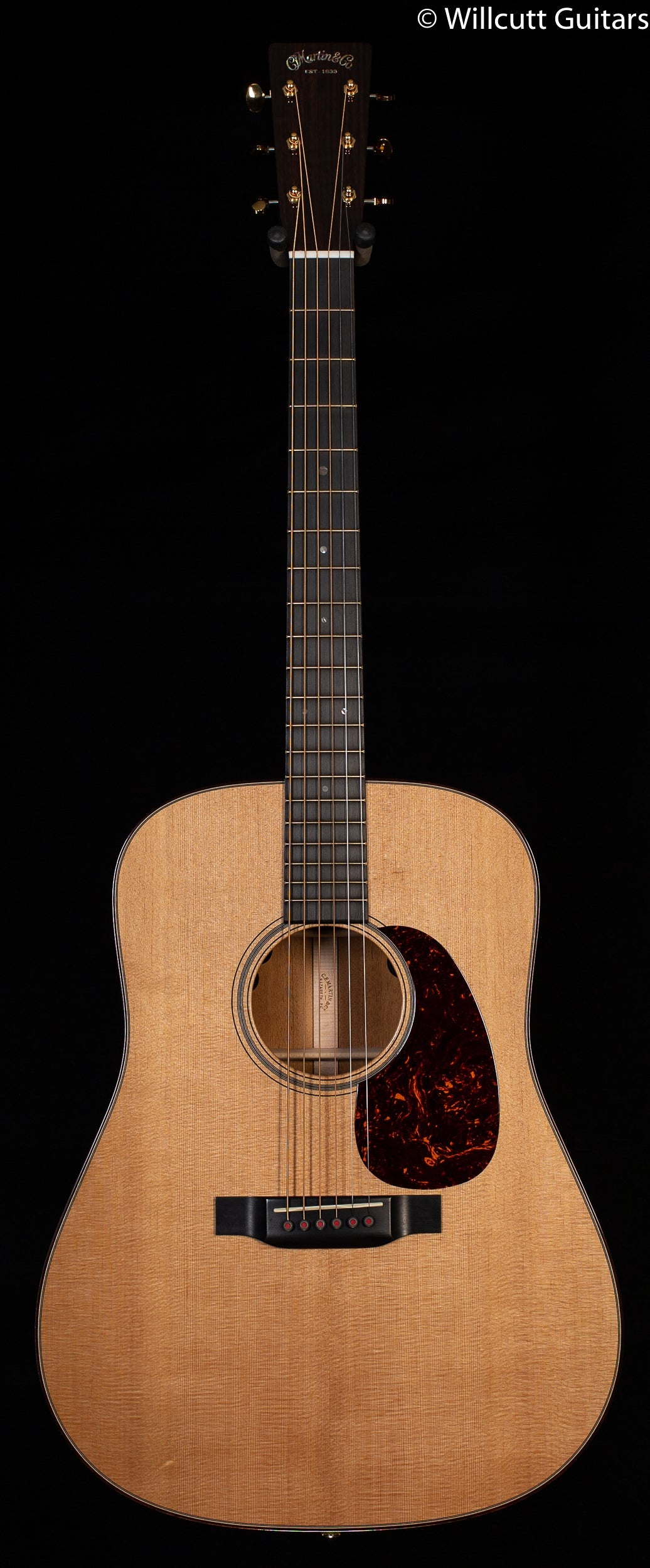 Martin D-18E Modern Deluxe