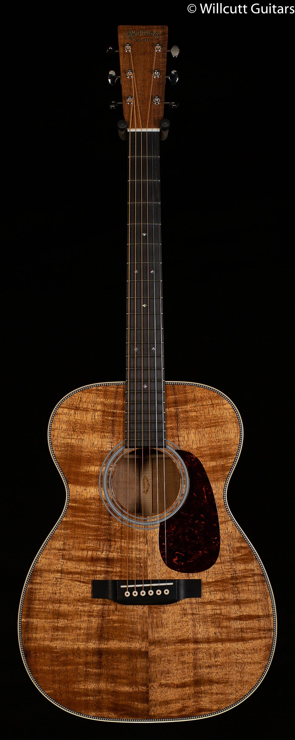 Martin Custom Shop 00 28 Style Highly Figured Koa