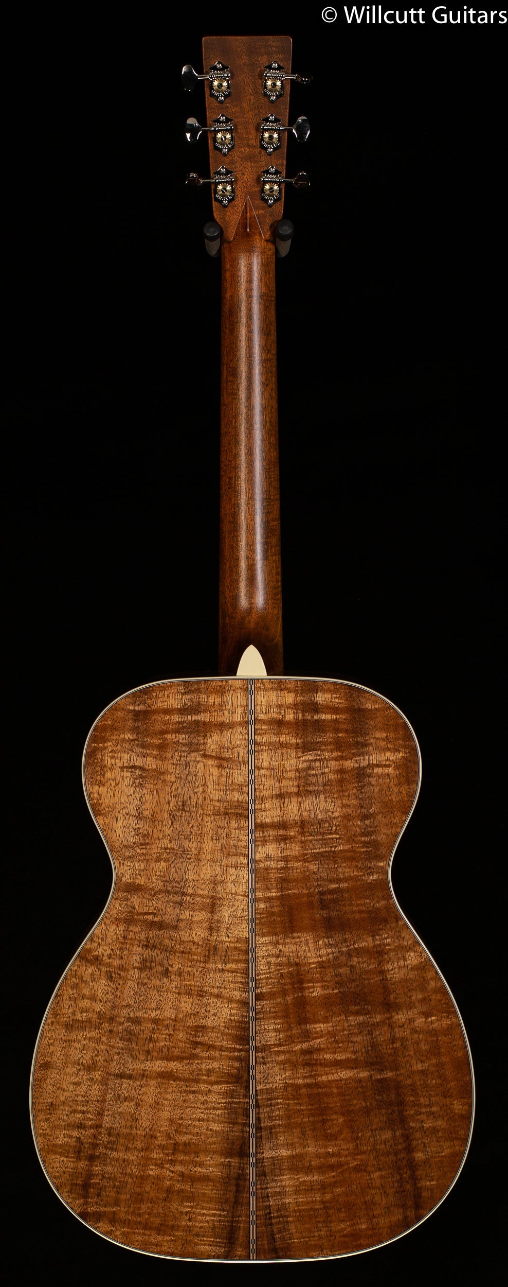 Martin Custom Shop 00 28 Style Highly Figured Koa