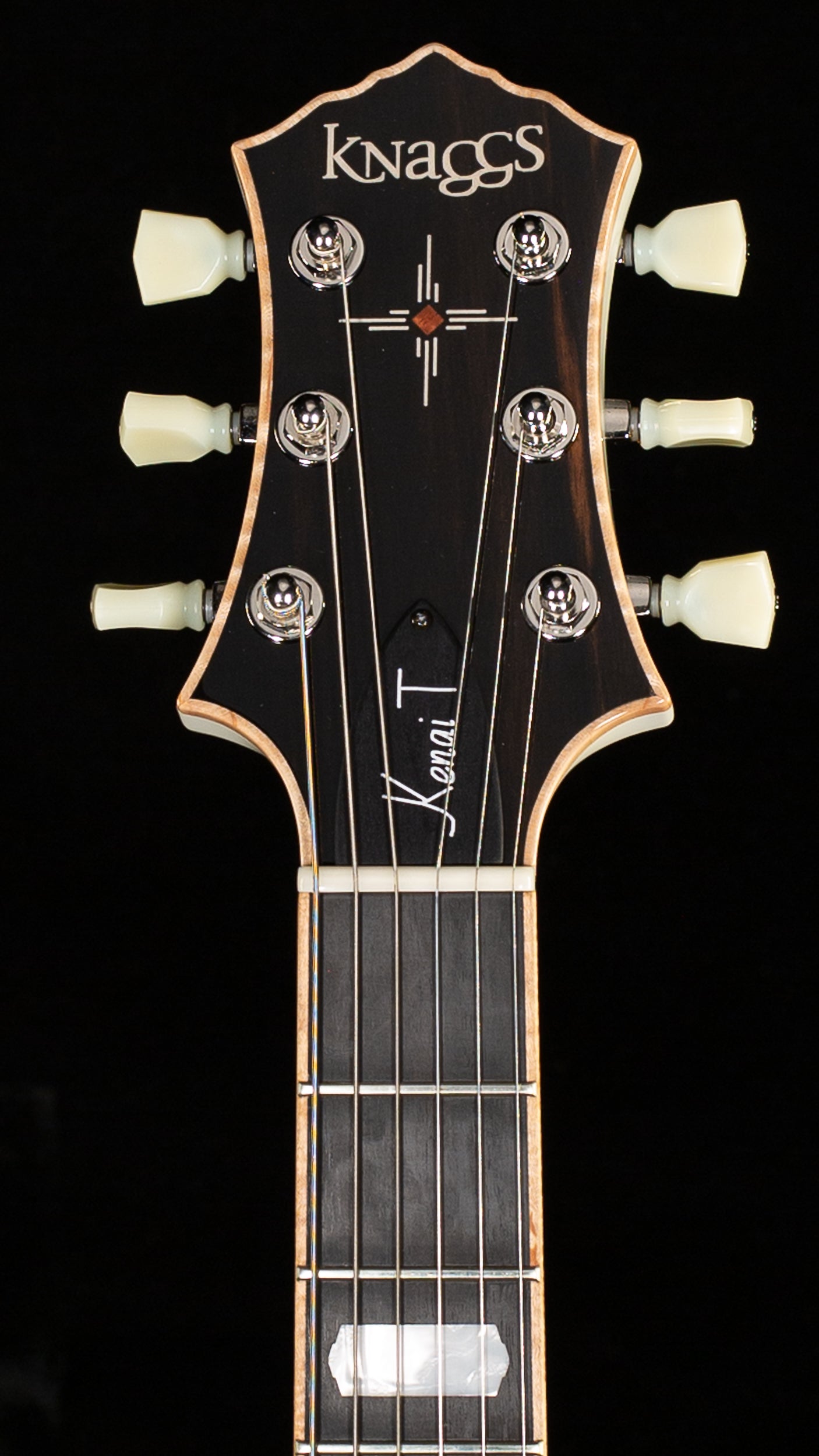 Knaggs Influence Kenai T Creme (500)