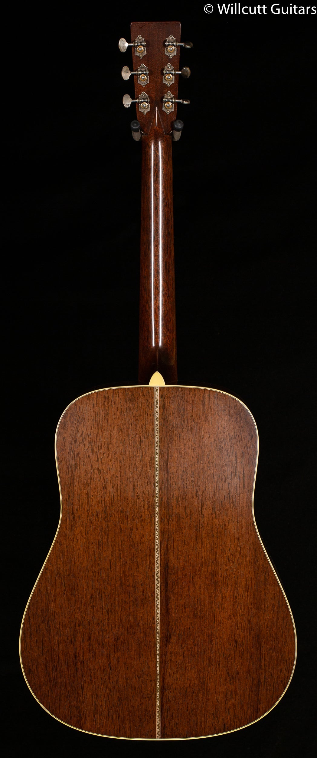 Martin D-28 Authentic 1937 Aged (026)