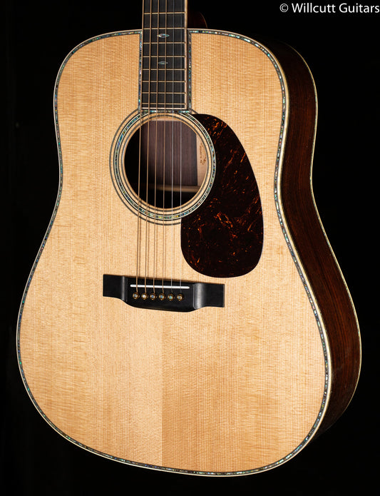 Martin D-45 Modern Deluxe (715)