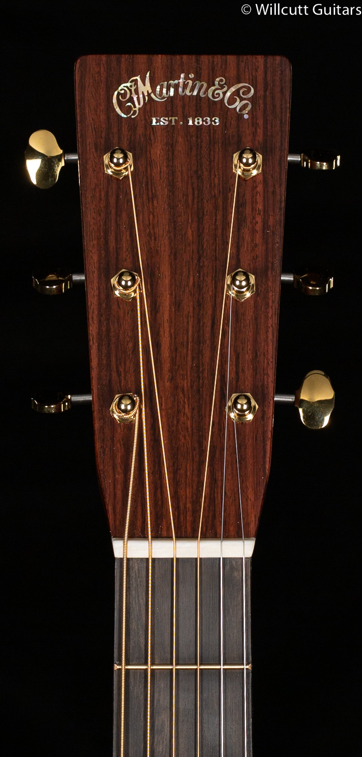 Martin D-28 Modern Deluxe (727)