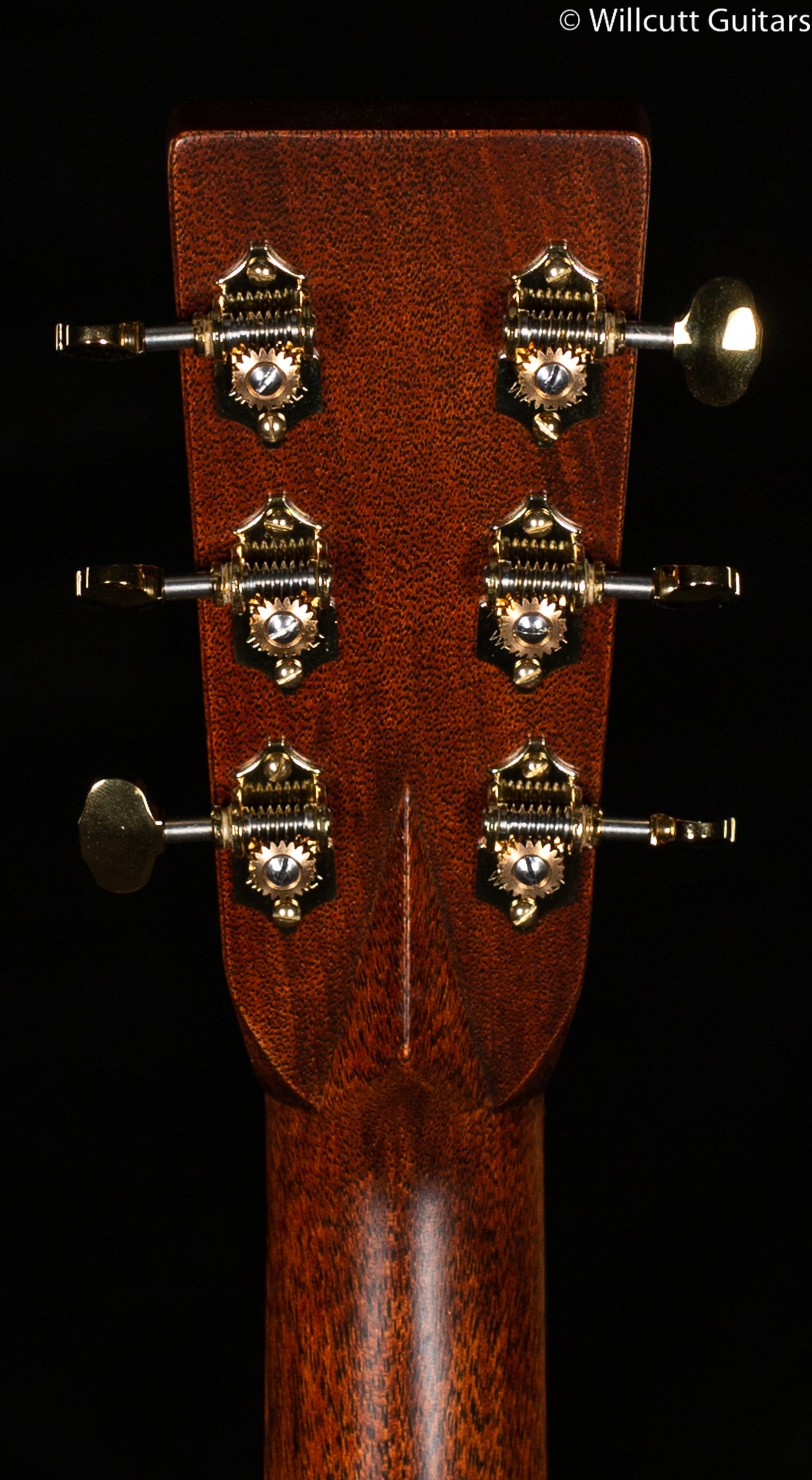 Martin D-28 Modern Deluxe (727)