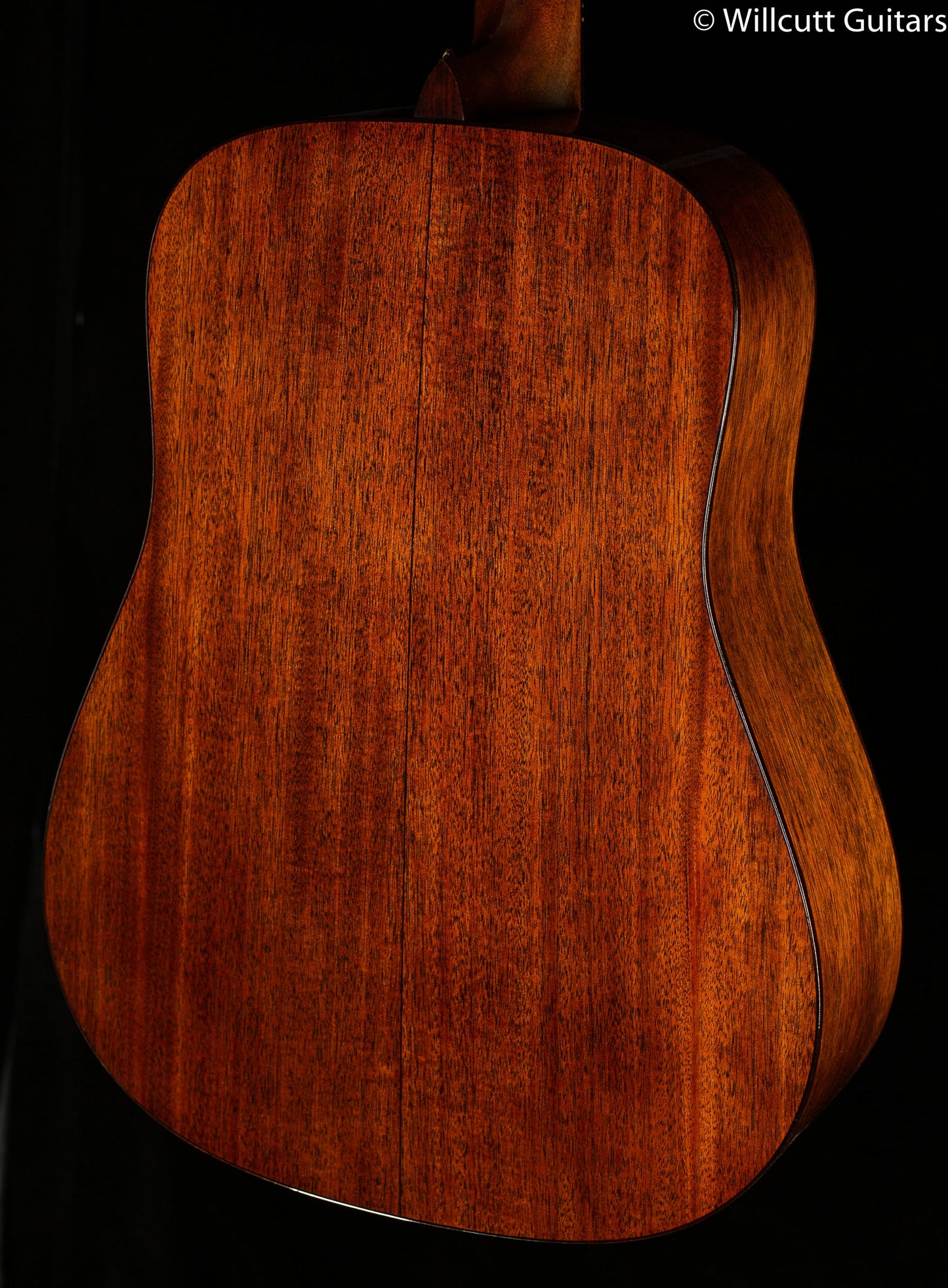Martin D-18E Modern Deluxe (849)
